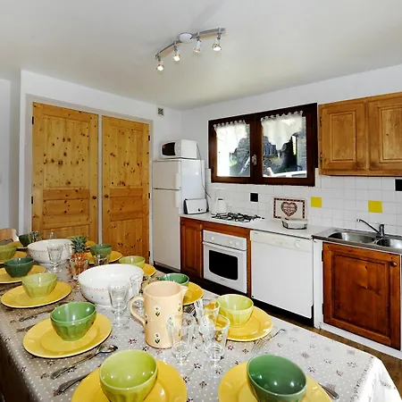 Apartment Genepi 1 - Sunny, 3-bedroom Located In The Alps Les Menuires Saint-Martin-de-Belleville