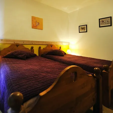 Genepi 1 - Sunny, 3-bedroom Located In The Alps Les Menuires Saint-Martin-de-Belleville